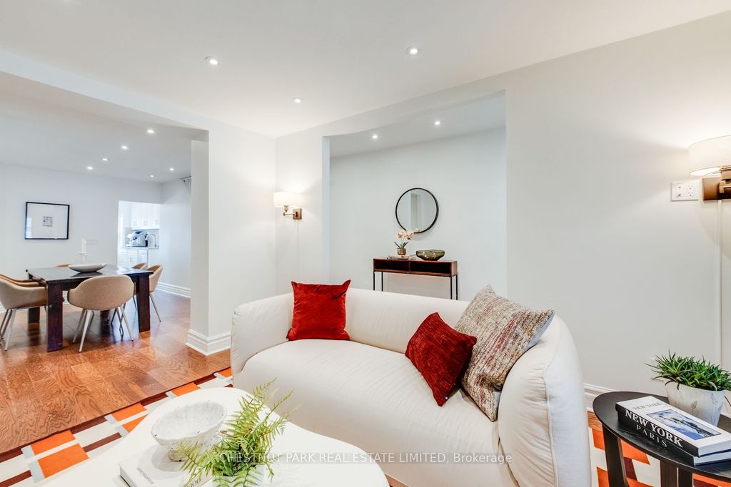 Photo of 268 Prescott Avenue, Toronto, ON M6N 3H1 (MLS # W12844342)