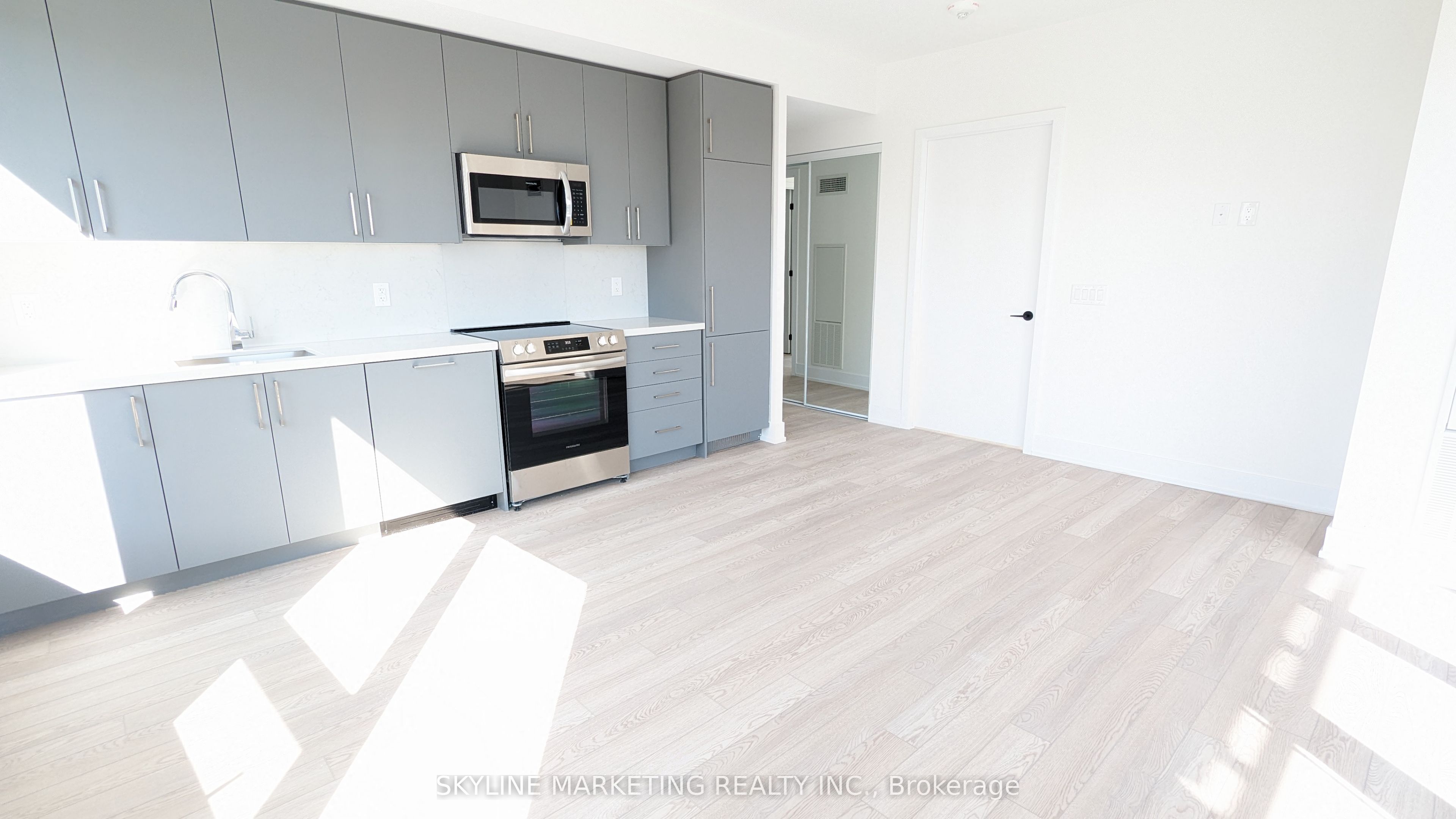 2450 Old Bronte Road 733