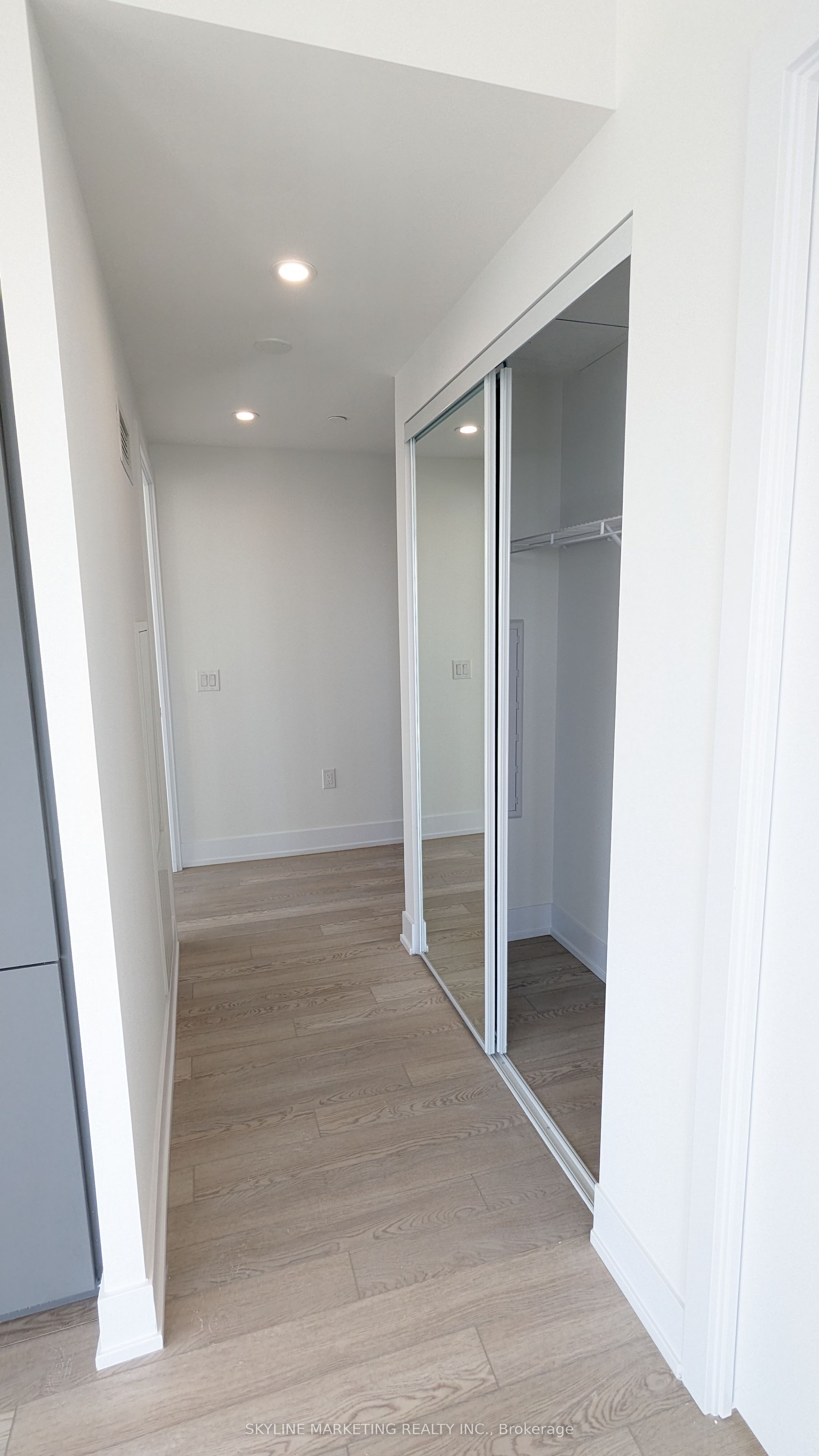 2450 Old Bronte Road 733