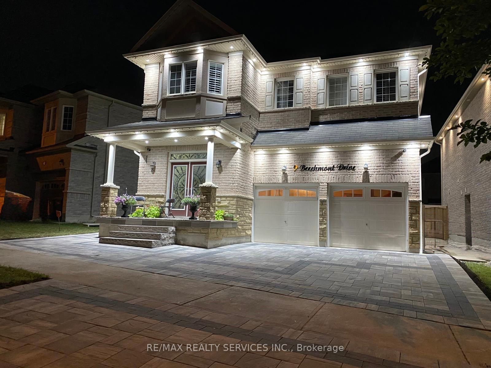9 Beechmont Drive