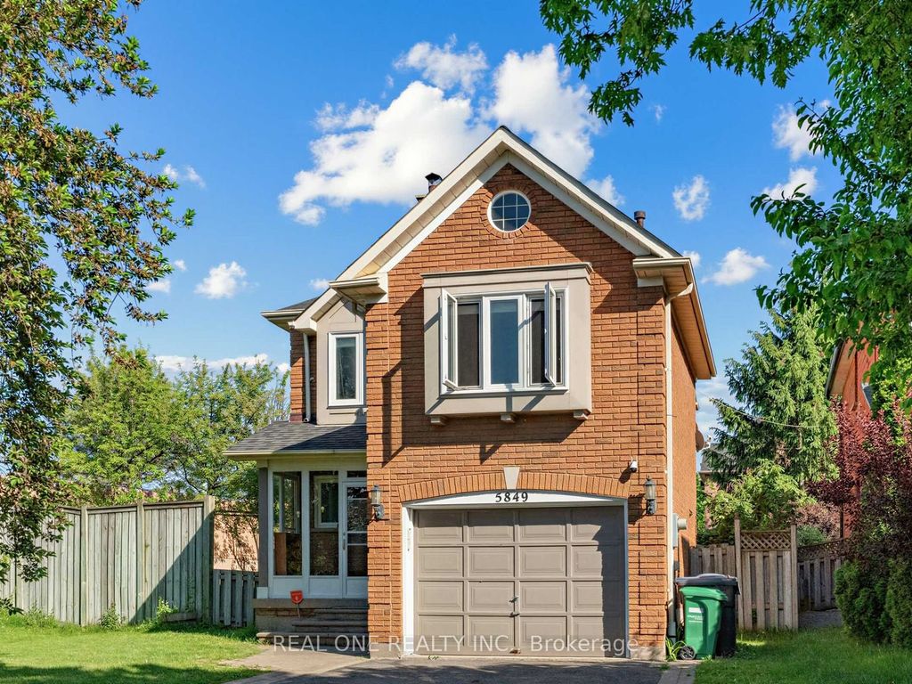 Photo of 5849 Chorley Place, Mississauga, ON L5M 5L7 (MLS # W13238084)
