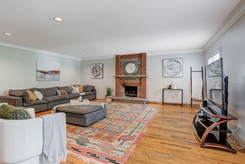 Photo of 52 Ranee Avenue, Toronto, ON M6A 1M9 (MLS # C12908084)