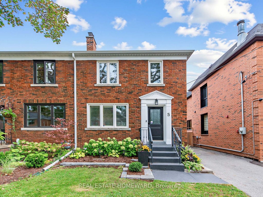 Photo of 5 Beaufield Avenue, Toronto, ON M4G 3R2 (MLS # C13844424)