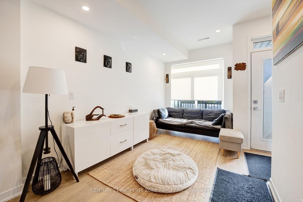 Photo of 110 Canon Jackson Drive #102, Toronto, ON M6M 0C1 (MLS # W12752764)