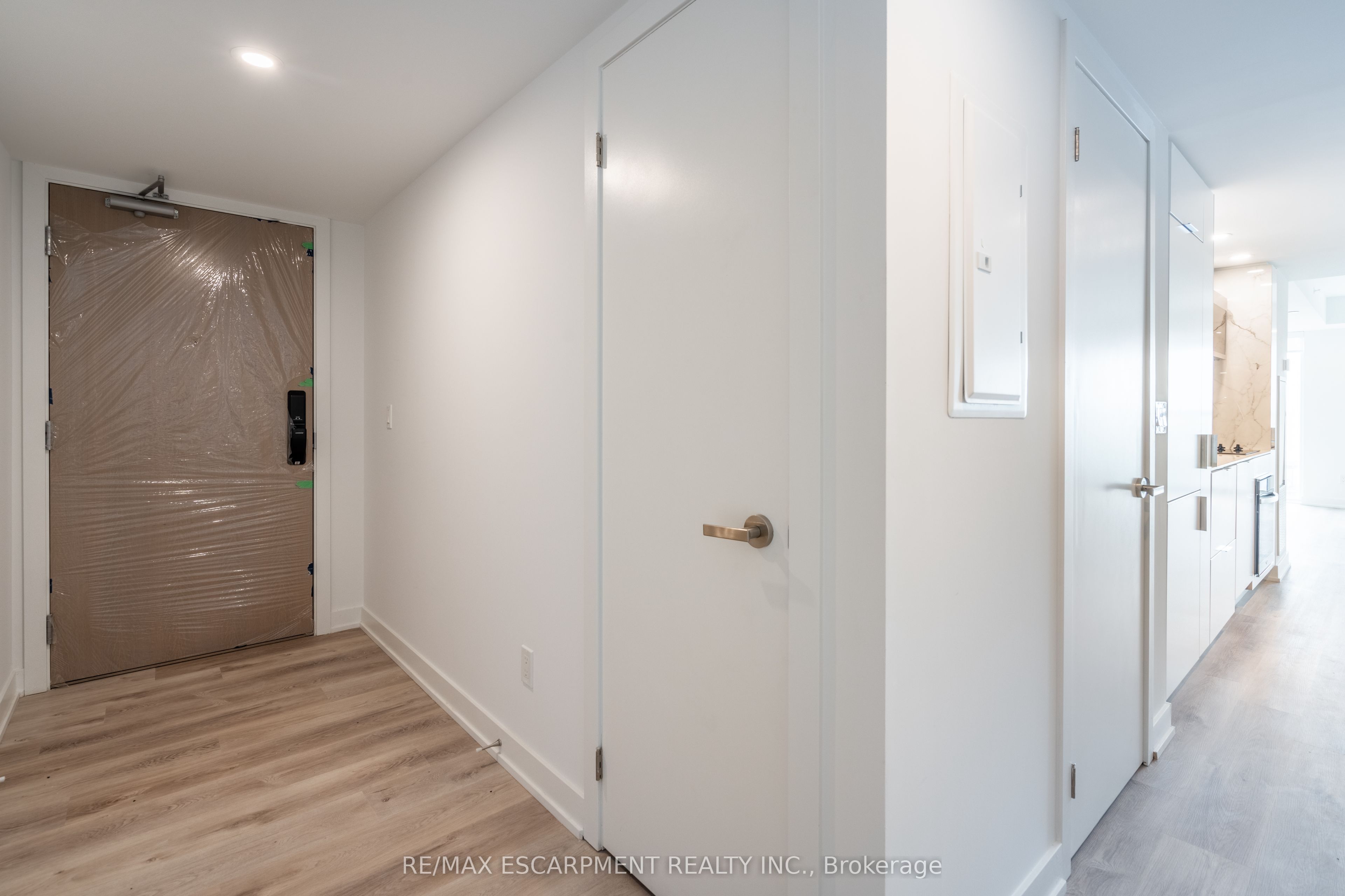 370 Martha Street 309