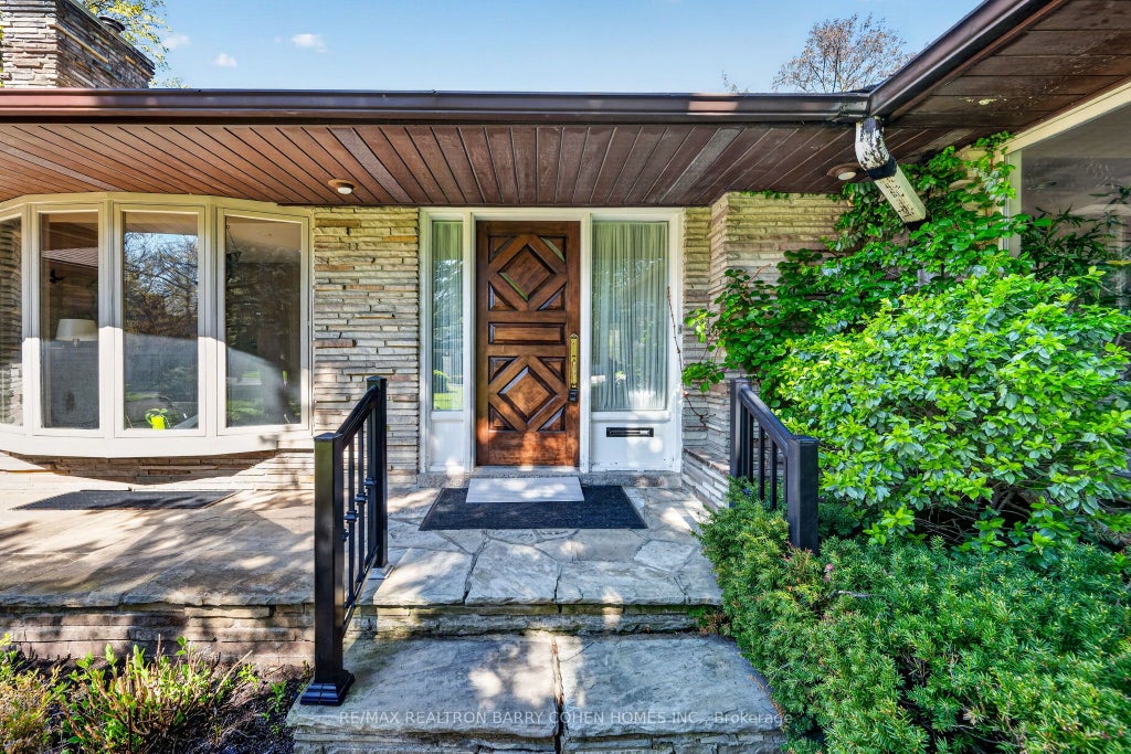 Photo of 18 Brian Cliff Drive, Toronto, ON M3B 2G2 (MLS # C13500936)