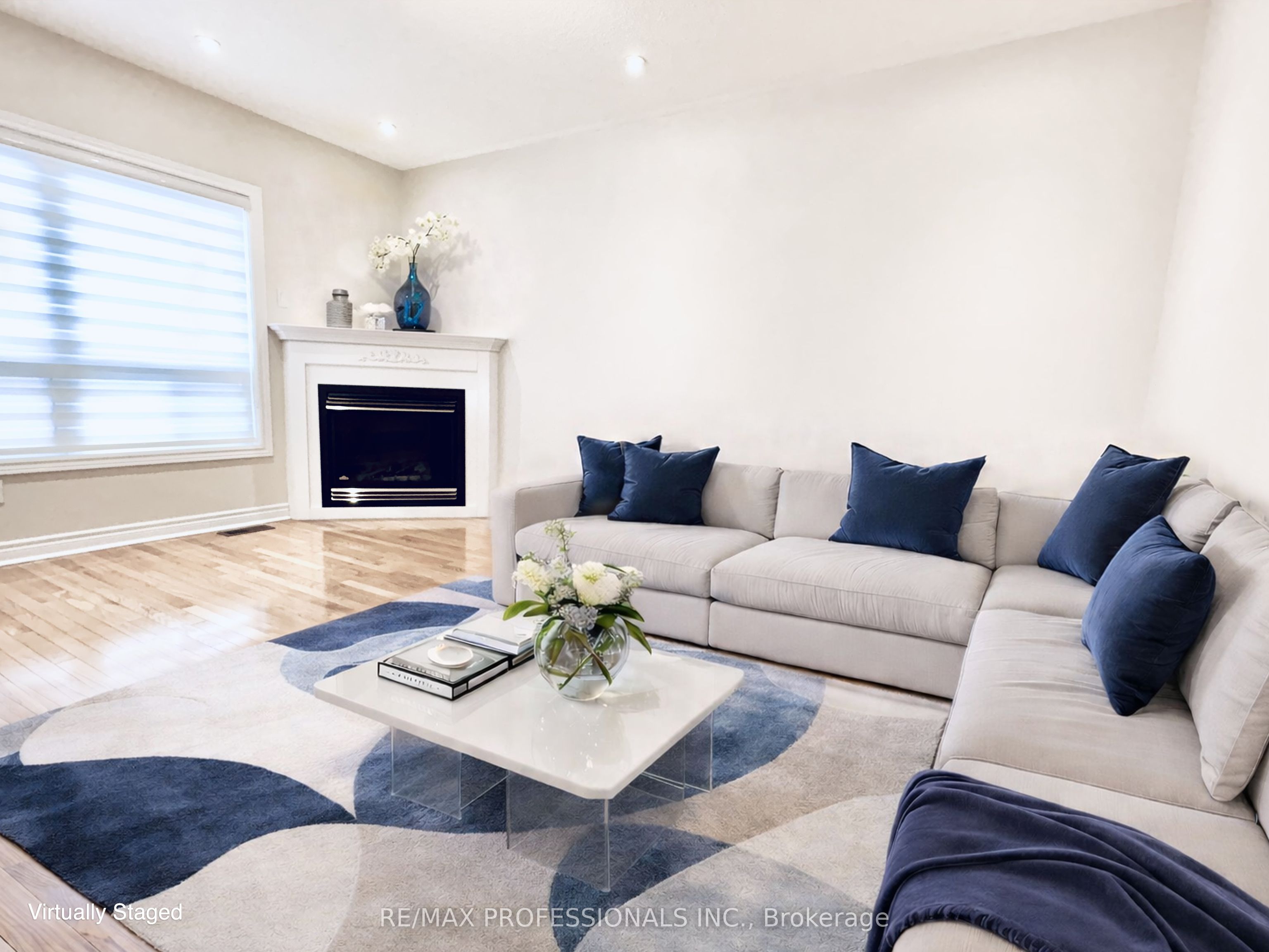 851 Clemens Crescent