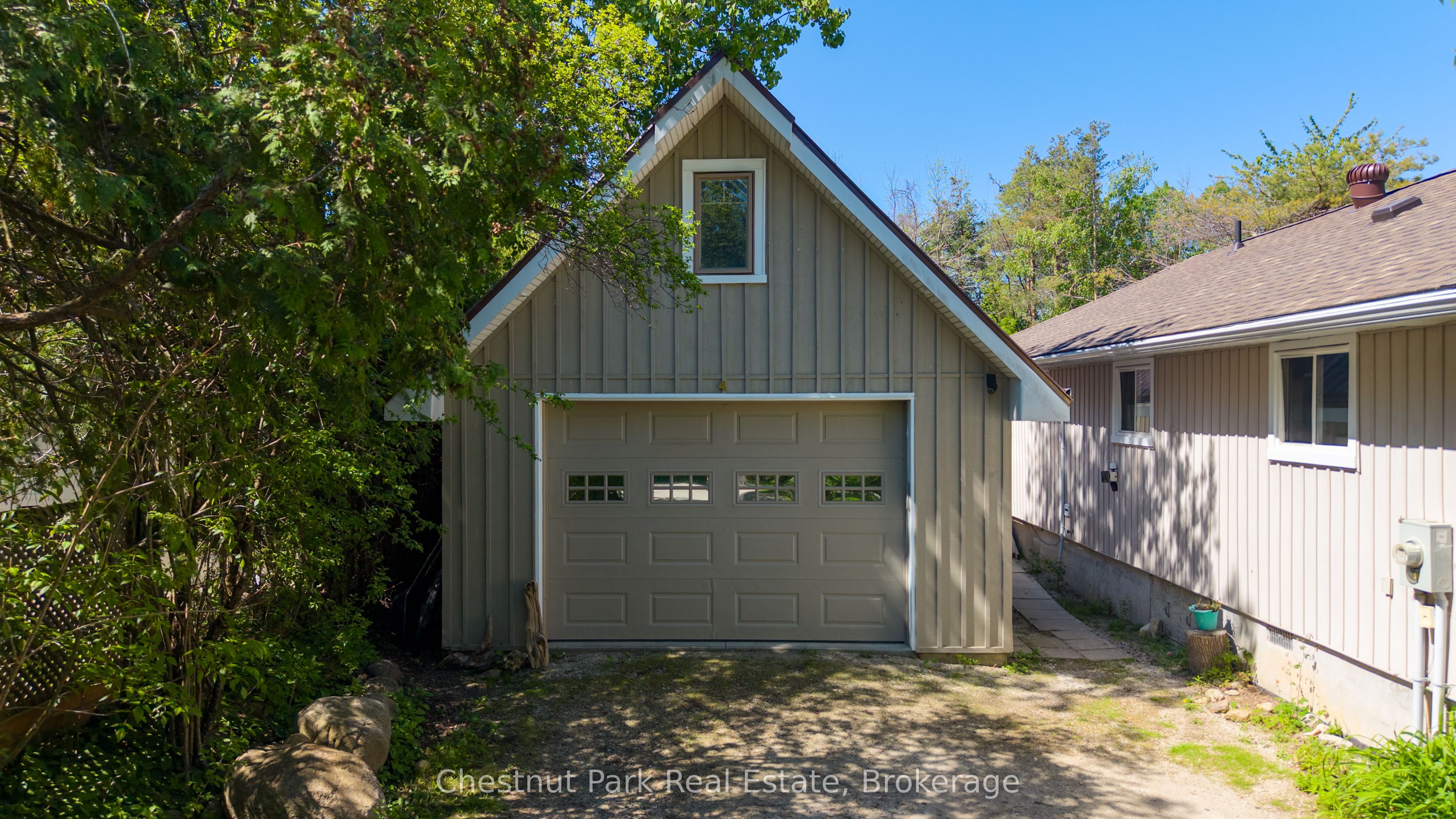 4 Parkside Avenue