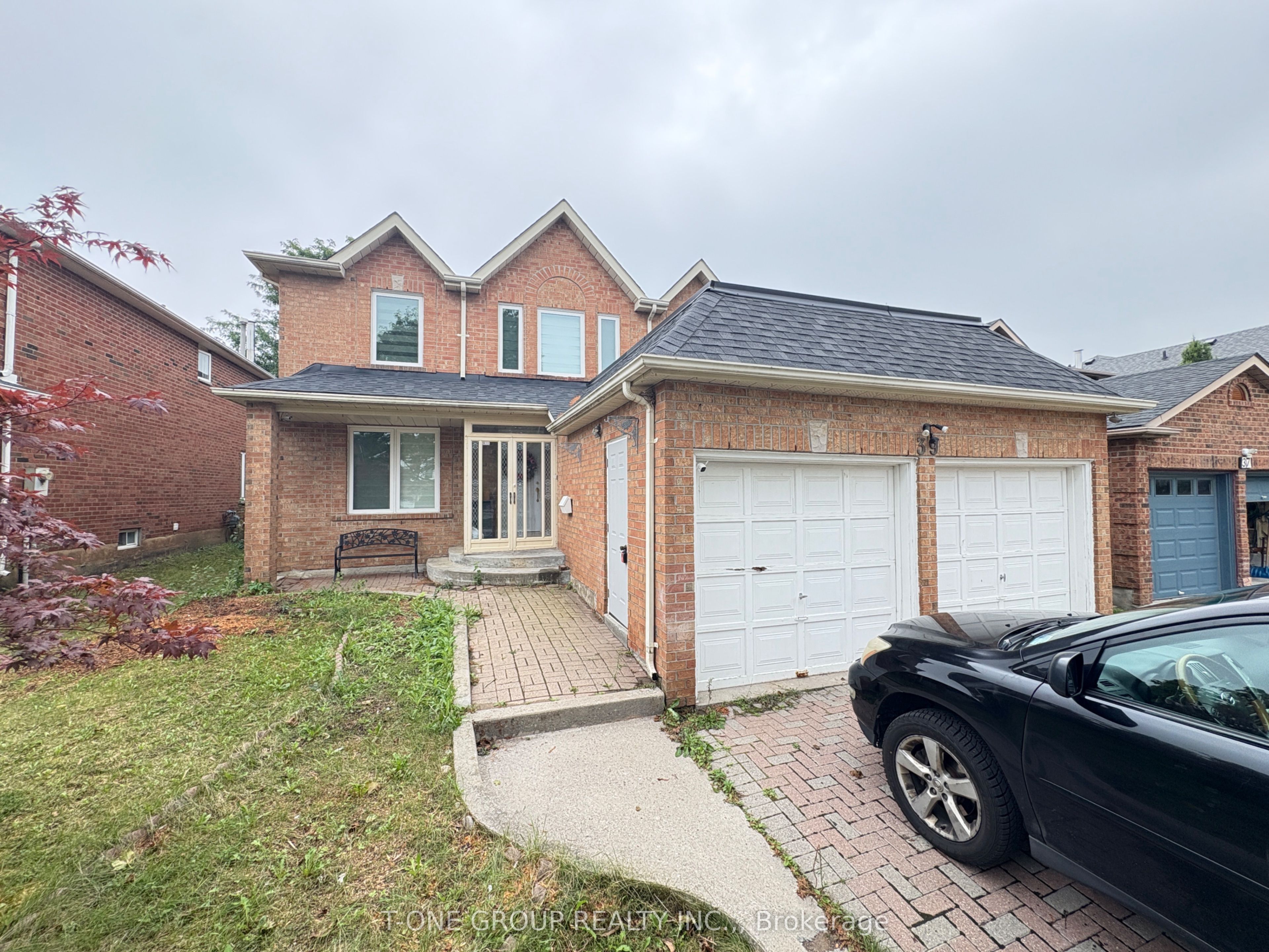 39 Loweswater Avenue Bsmt w/ Sep Ent
