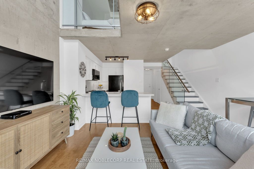 Photo of 954 King Street W #323, Toronto, ON M6K 3L9 (MLS # C12814636)