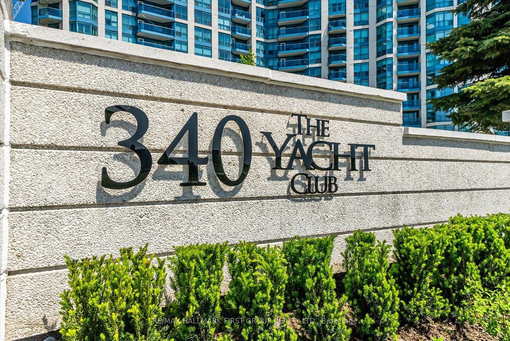 Photo of 340 Watson Street W #218, Whitby, ON L1N 9G1 (MLS # E12851280)