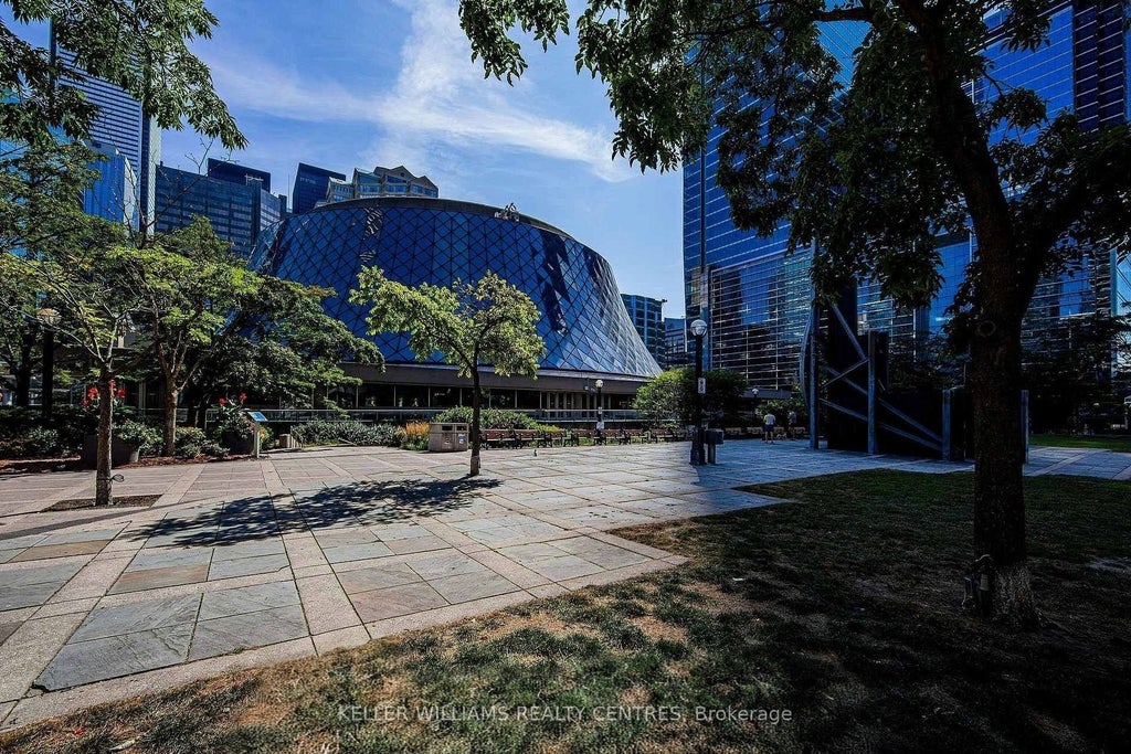 Photo of 224 King Street West Street W #501, Toronto, ON M5H 0A6 (MLS # C13751562)