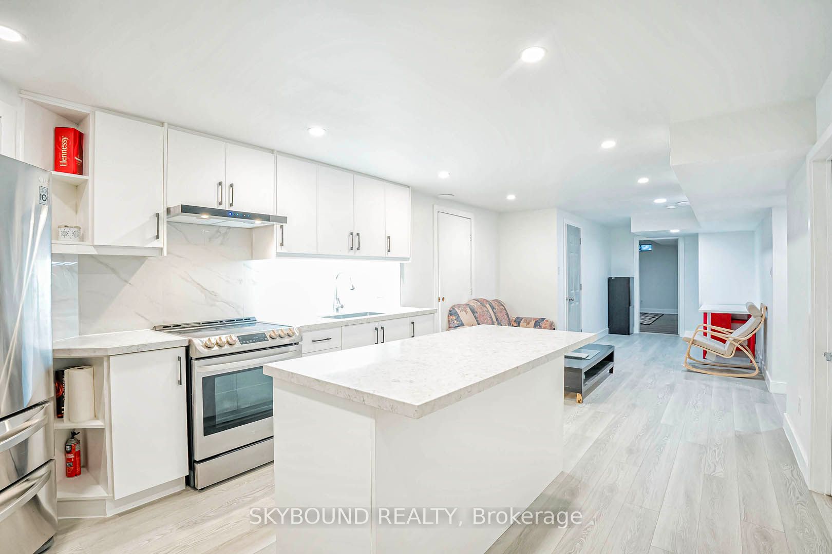 361 Turnberry Crescent