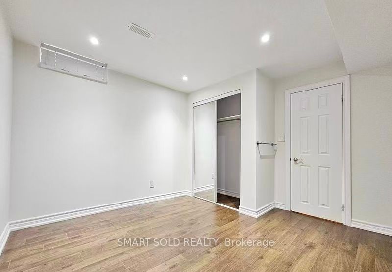 36 Bendamere Crescent Bsmt