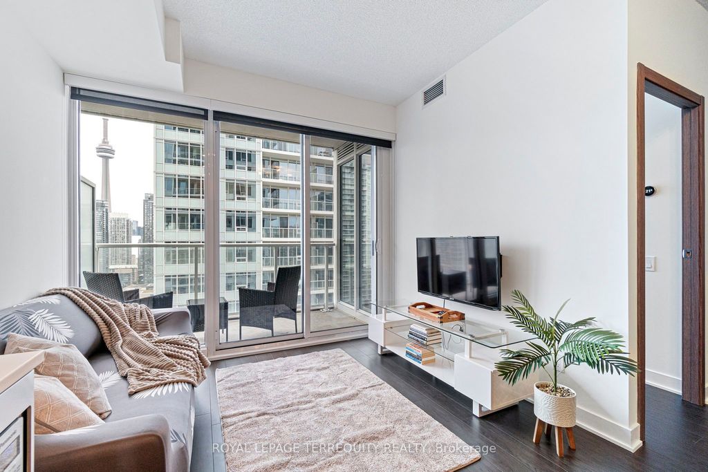 Photo of 19 Bathurst Street #3010, Toronto, ON M5V 0N2 (MLS # C12375121)