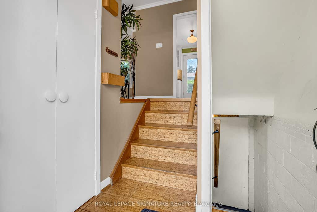 Photo of 119 Southill Drive #10, Toronto, ON M3C 2H9 (MLS # C13591658)