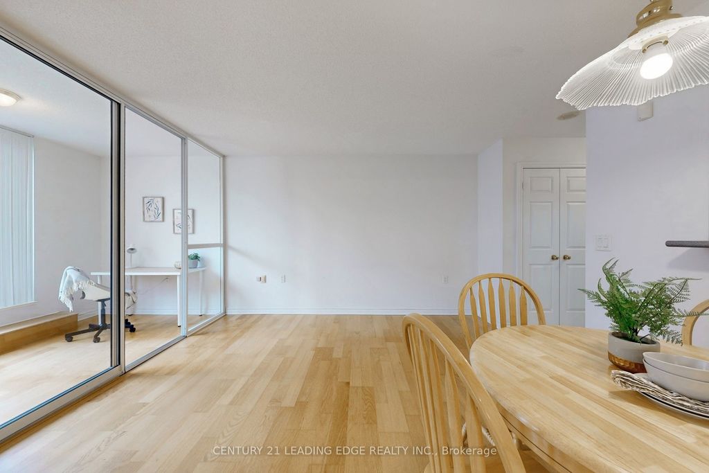 Photo of 2627 Mccowan Road #302, Toronto, ON M1S 5T1 (MLS # E12692212)