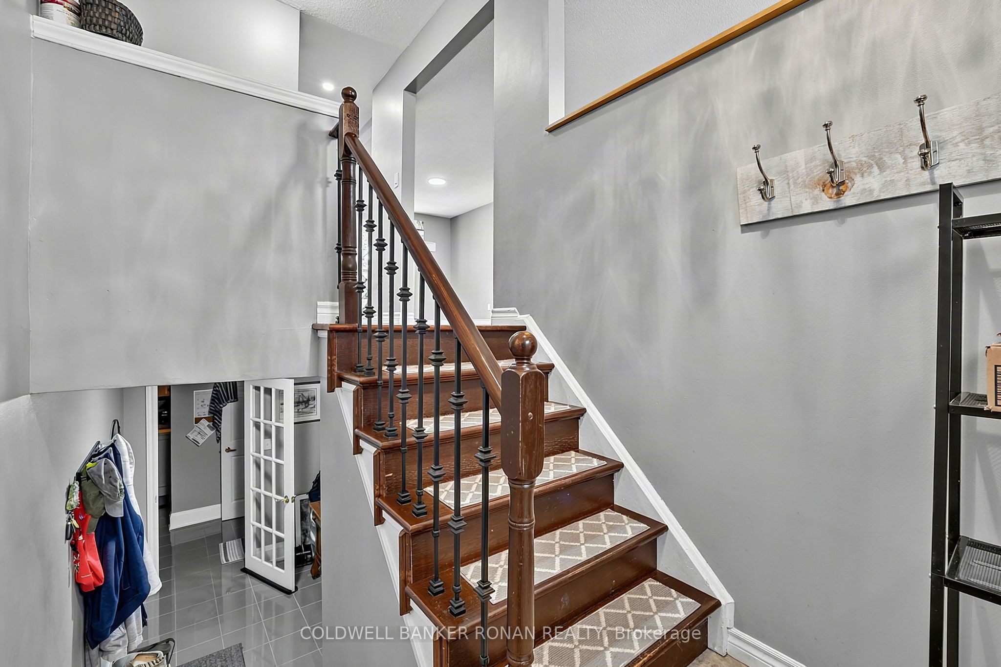 8 McCarthy Crescent