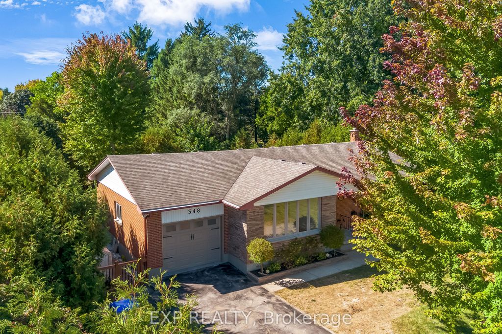 Photo of 348 Caradoc Street S, Strathroy-Caradoc, ON N7G 2P4 (MLS # X12650624)