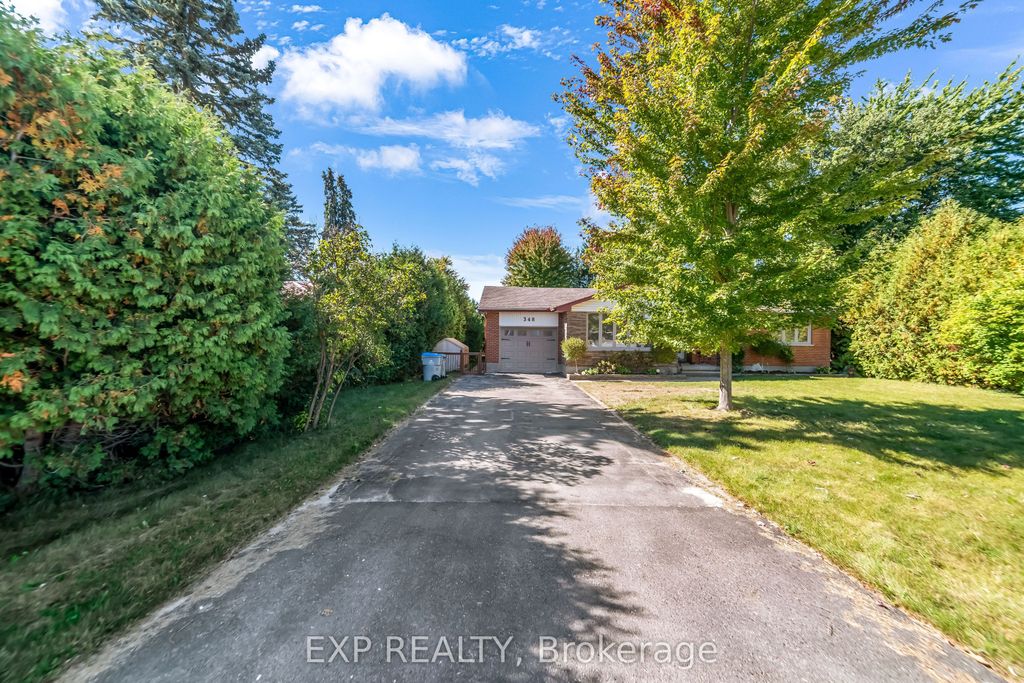 Photo of 348 Caradoc Street S, Strathroy-Caradoc, ON N7G 2P4 (MLS # X12650624)