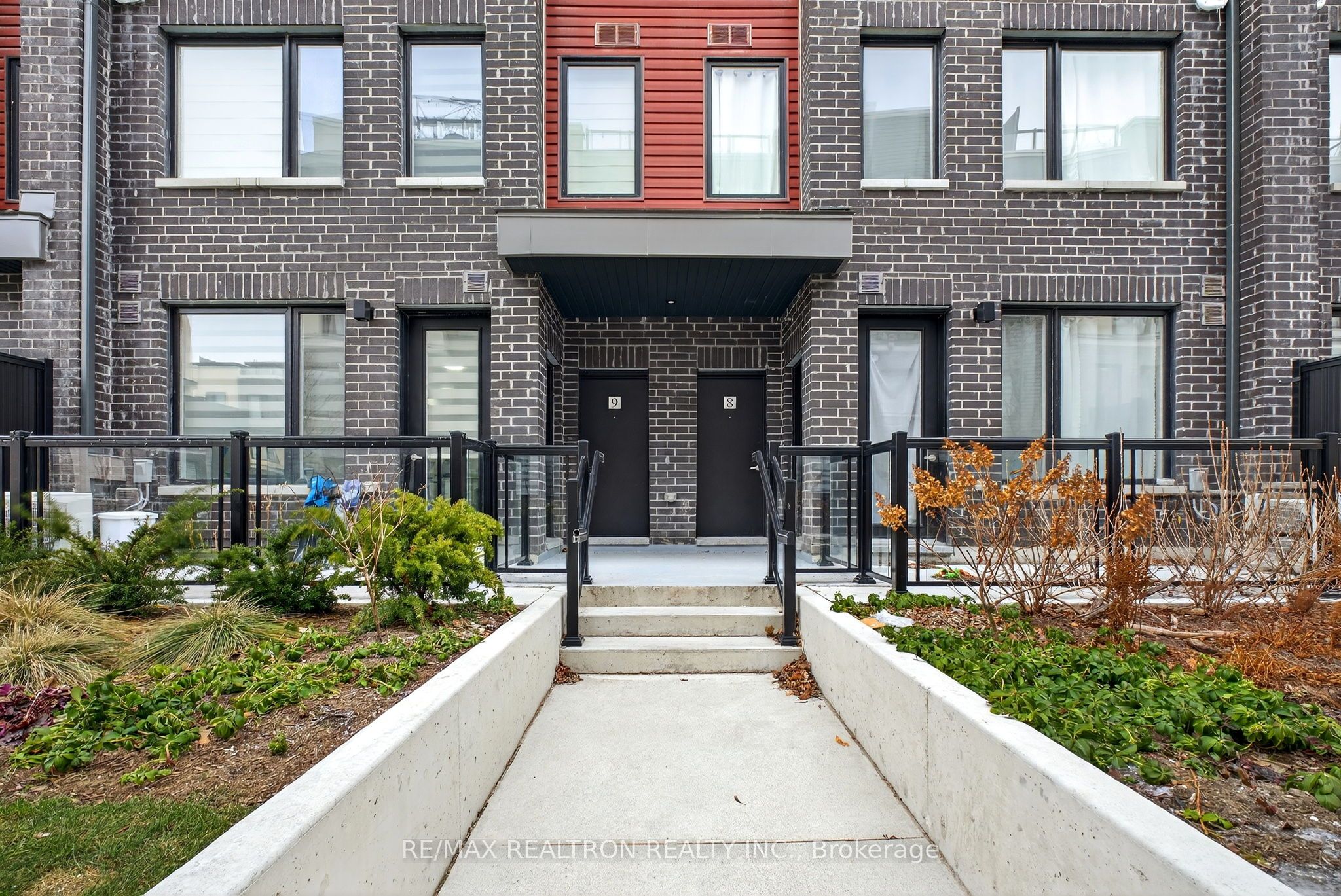 3560 Colonial Drive Unit #9