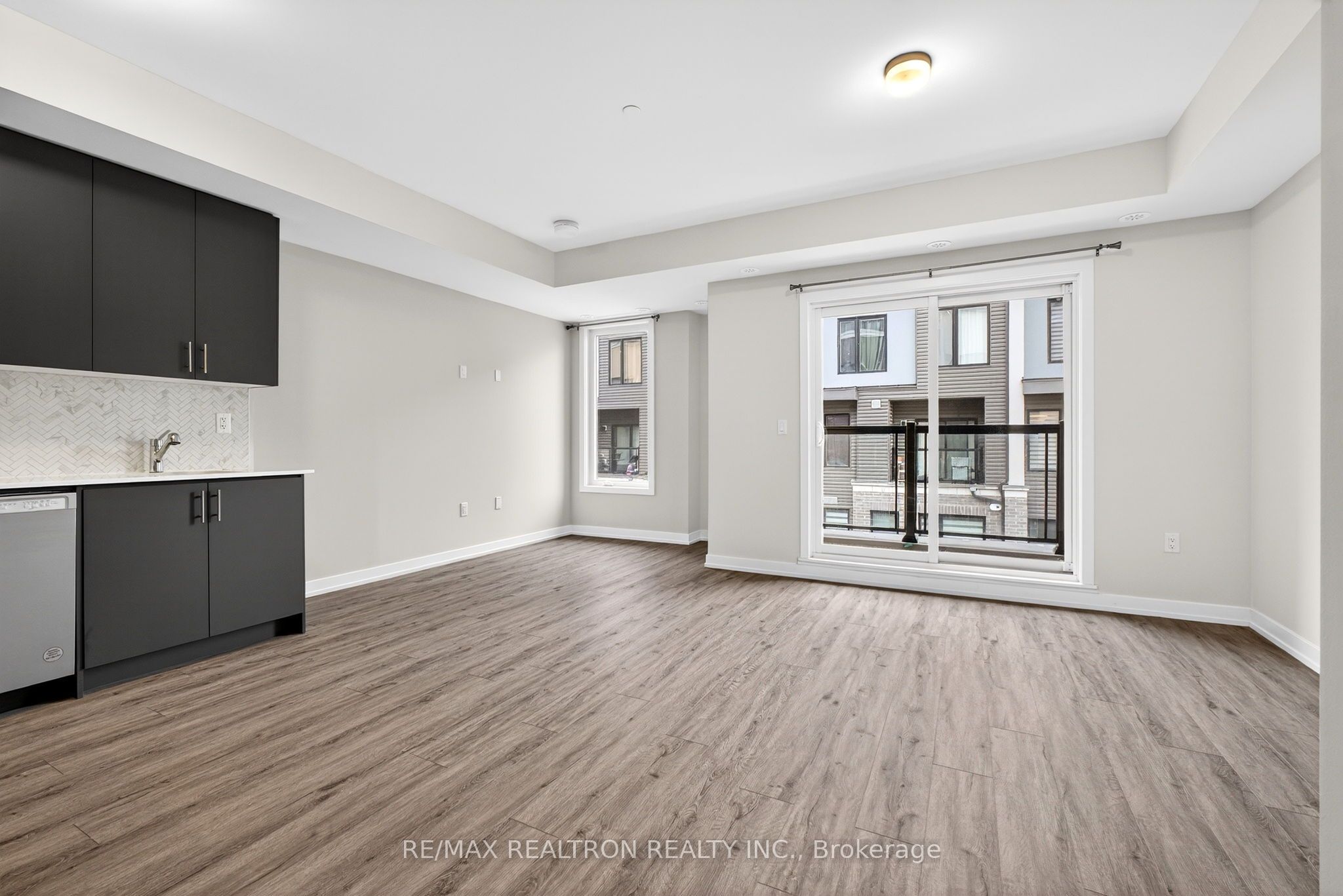 3560 Colonial Drive Unit #9