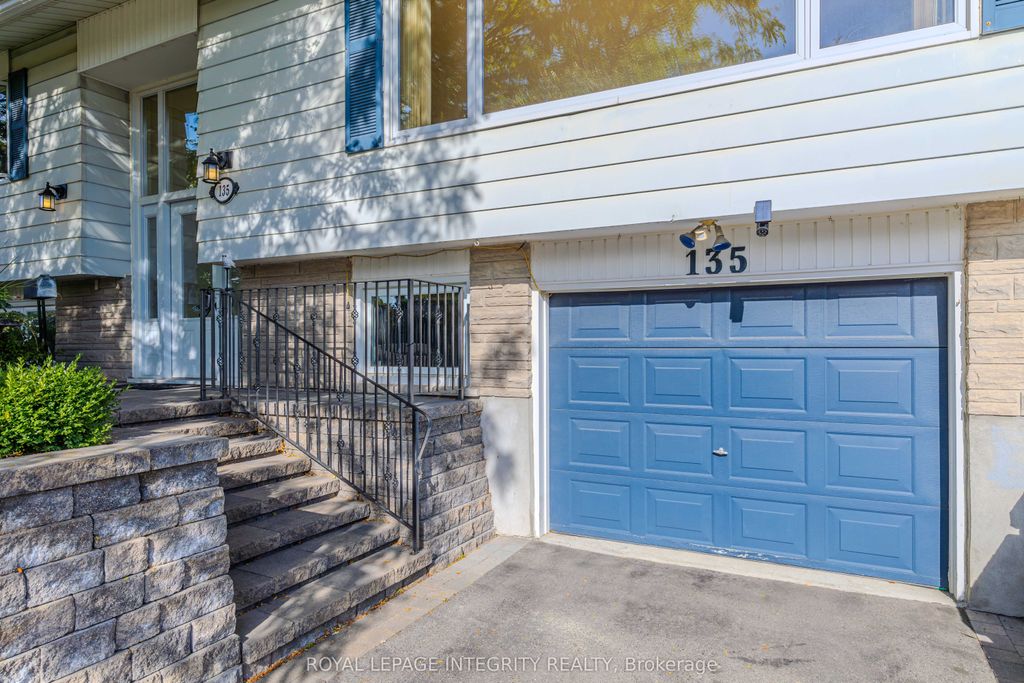 Photo of 135 Desmond Avenue, Kanata, ON K2L 1E8 (MLS # X12412817)