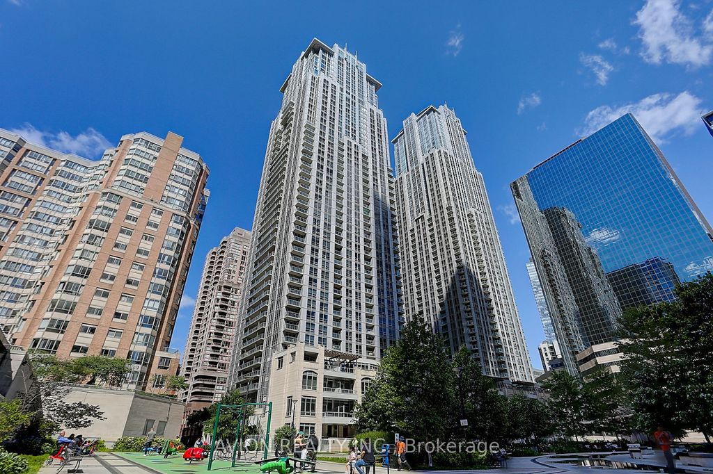 Photo of 761 Bay Street #2610, Toronto, ON M5G 2R2 (MLS # C13028306)