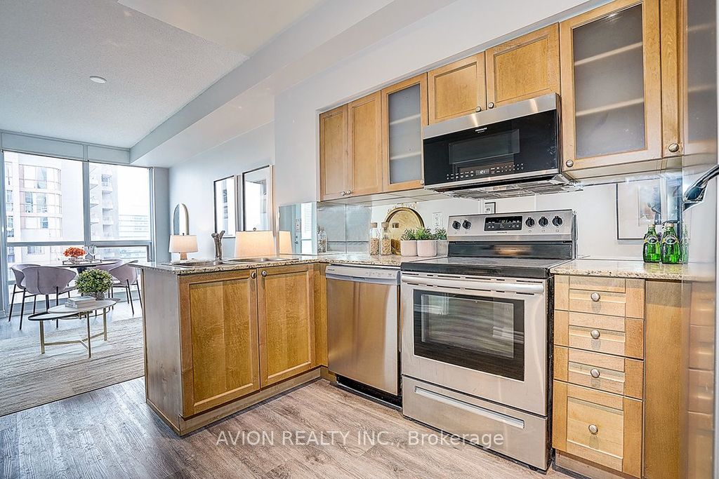 Photo of 761 Bay Street #2610, Toronto, ON M5G 2R2 (MLS # C13028306)