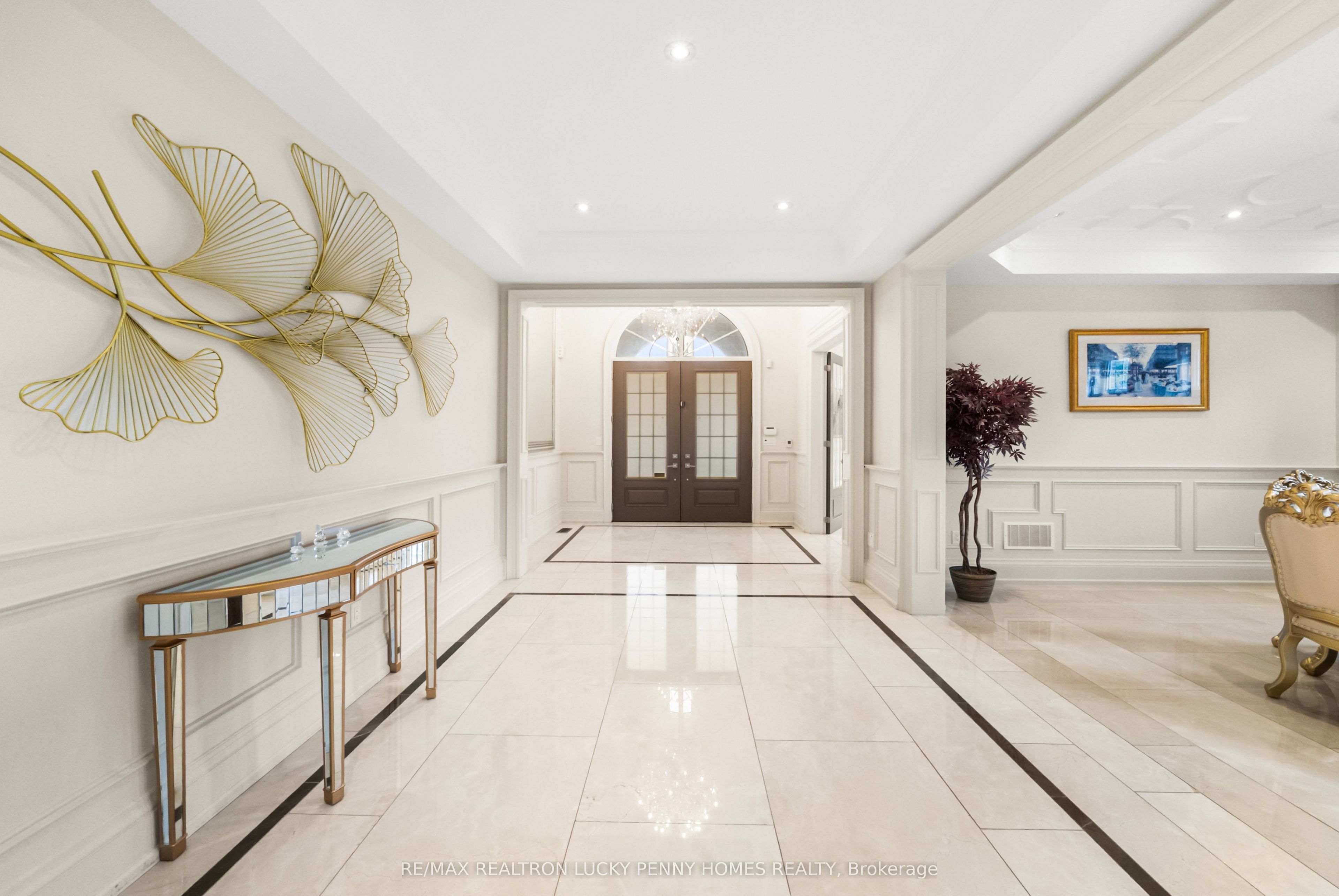 16 Rinas Avenue