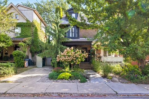 119 Woodfield Road Toronto ON M4L 2W5