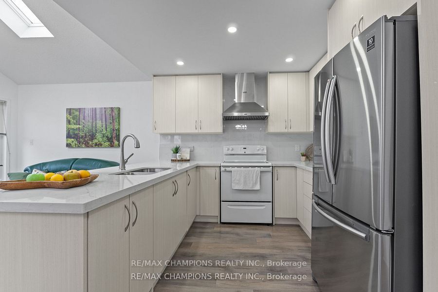 30 Larkspur Road