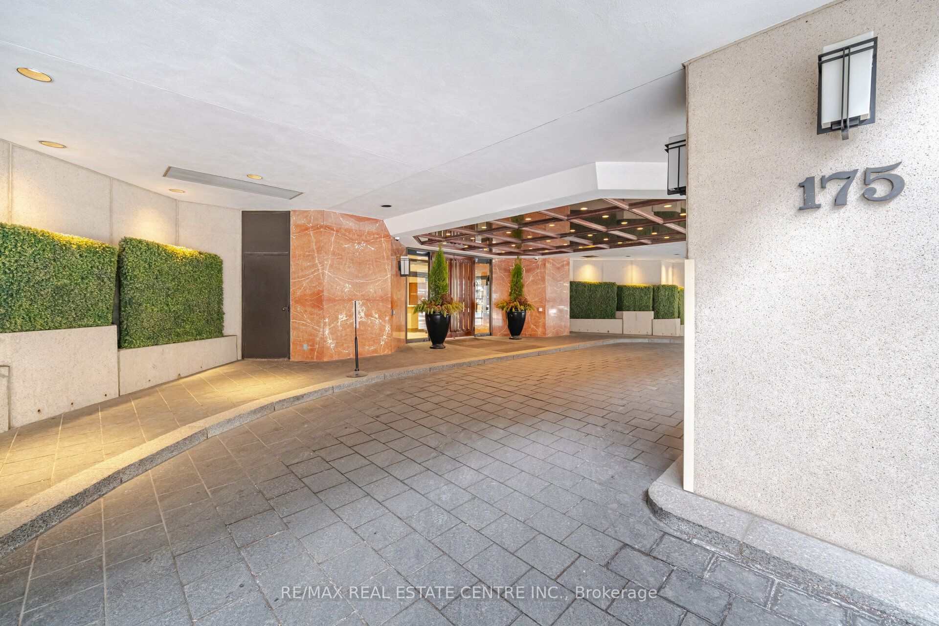 175 Cumberland Street 2201