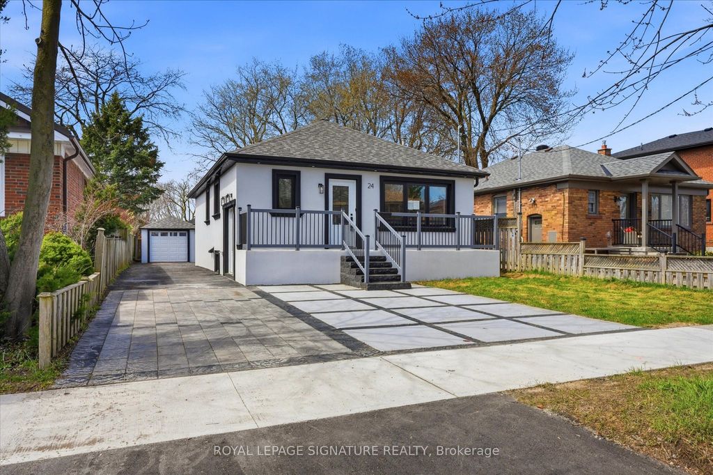 Photo of 24 Treeview Drive, Toronto, ON M8W 4B9 (MLS # W13029572)