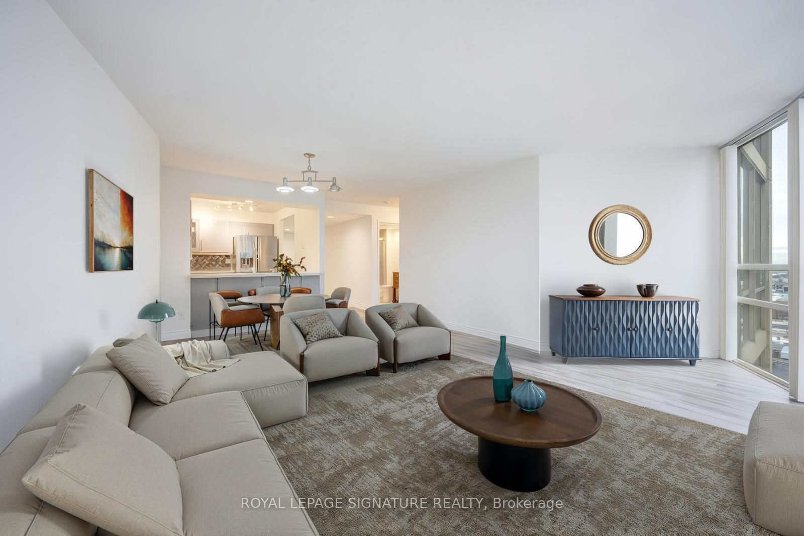 50 Eglinton Avenue W 1106