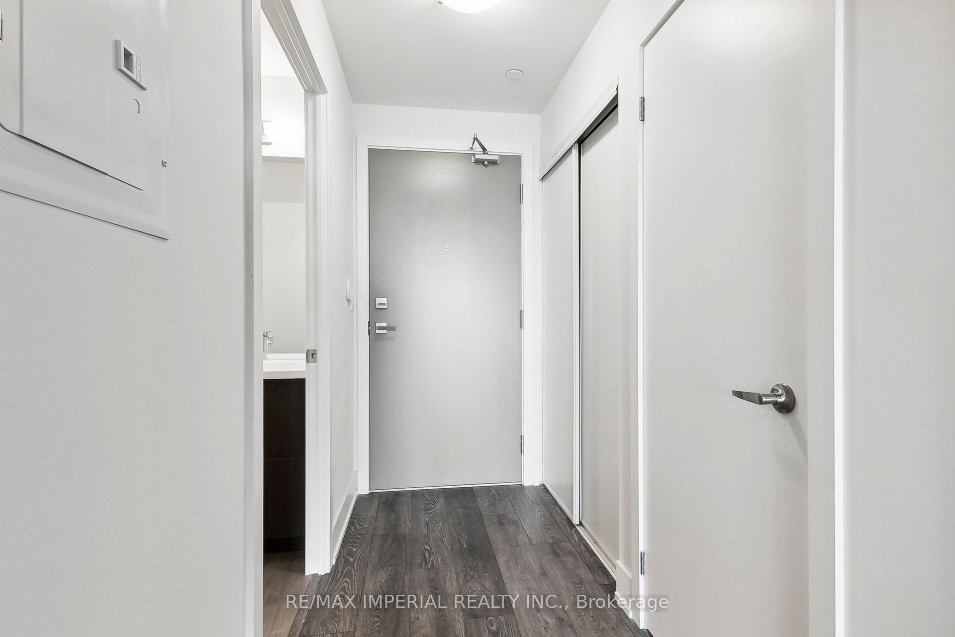 188 Fairview Mall Drive 722