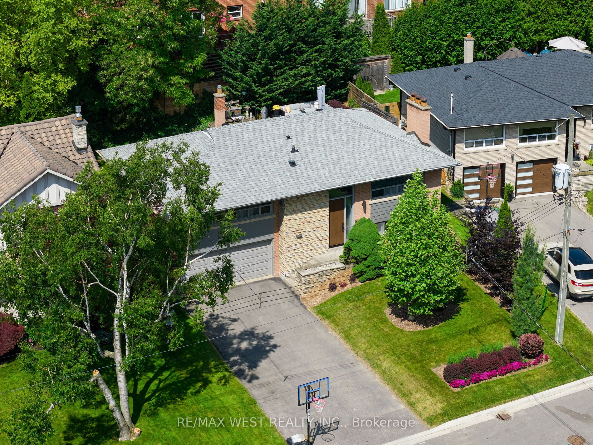 10 Vanellan Court