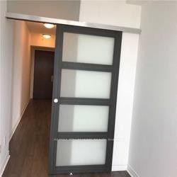 386 Yonge Street 3910