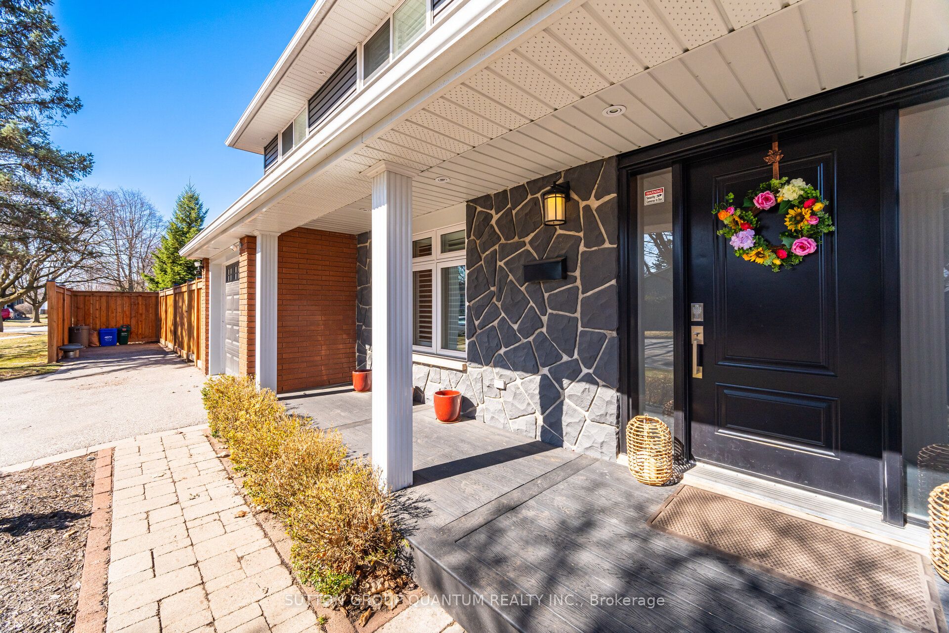 608 Rosedale Crescent
