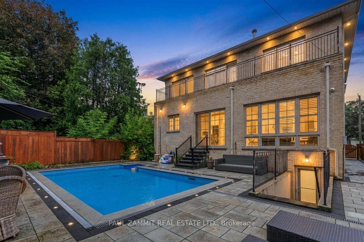 83 Grandview Avenue