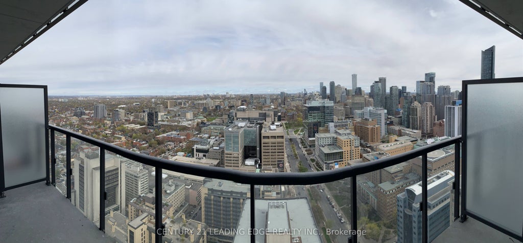 Photo of 488 University Avenue #3301, Toronto, ON M5G 0C1 (MLS # C13776870)