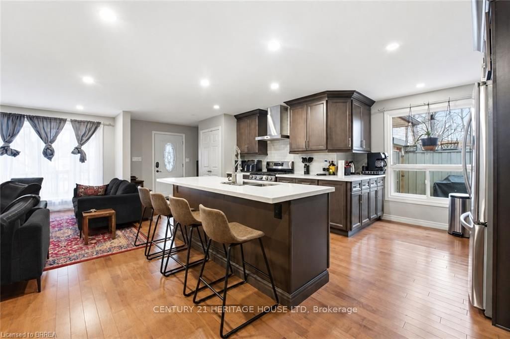 Photo of 179 Banbury Road, Brantford, ON N3P 1E6 (MLS # X13850180)