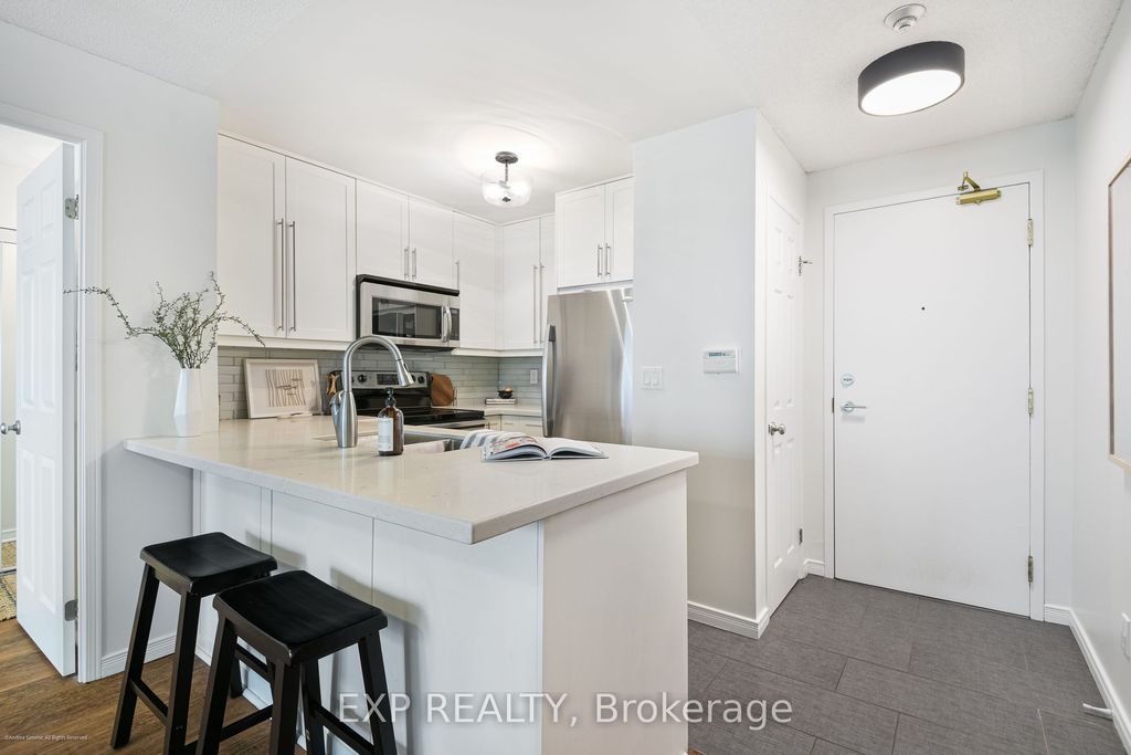 Photo of 109 Front Street E #527, Toronto, ON M5A 4P7 (MLS # C12459983)