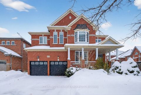 30 O'Hara Crescent Richmond Hill ON L4E 4L3