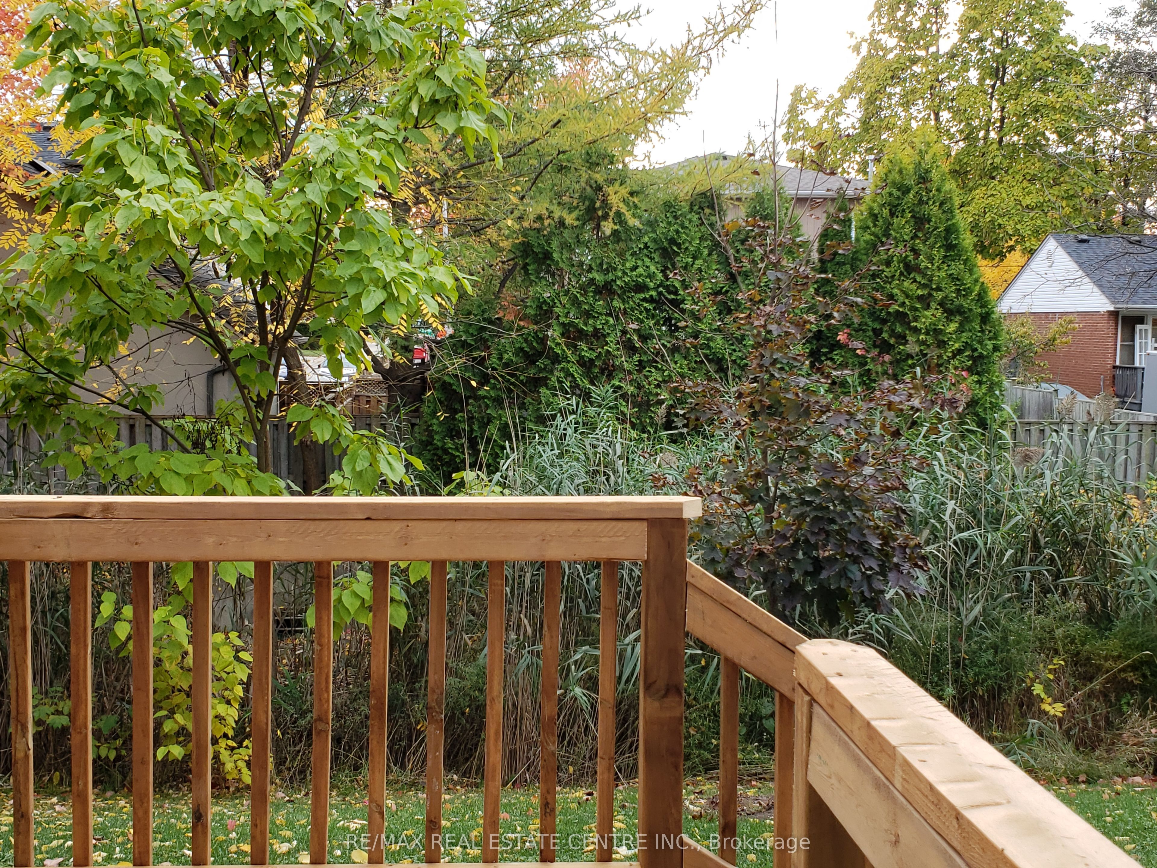 130 Robert Street 10