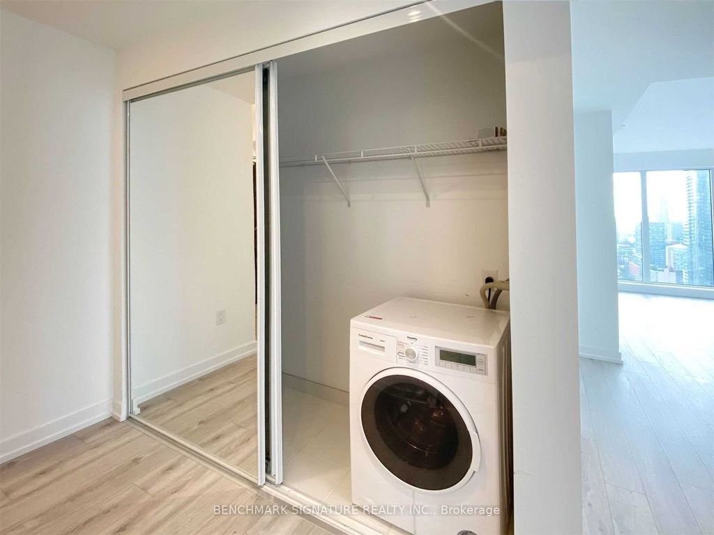 Photo of 77 Shuter Street #2802, Toronto, ON M5B 0B8 (MLS # C12683890)