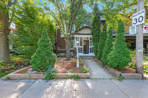 19 Marmaduke Street Toronto ON M6R 1T1