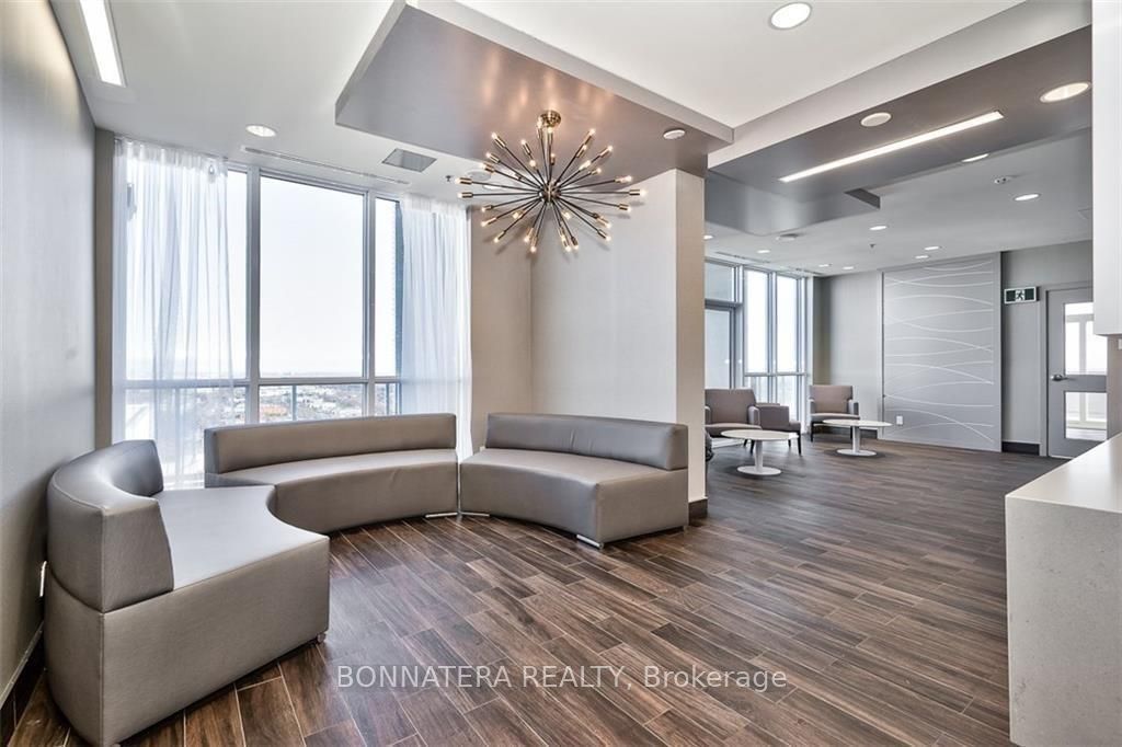 2081 Fairview Street 1202