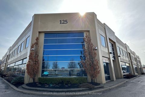 125 Don Hillock Drive 7 Aurora ON L4G 0H8