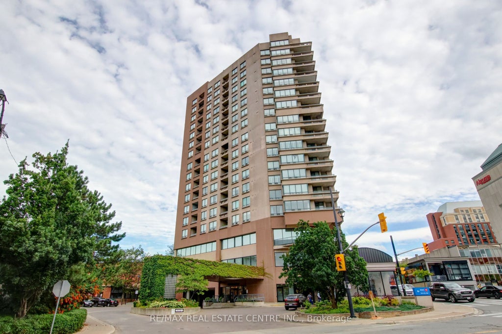 Photo of 1 Belvedere Court #1202, Brampton, ON L6V 4M6 (MLS # W13777452)